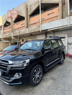 تويوتا لاندكروزر